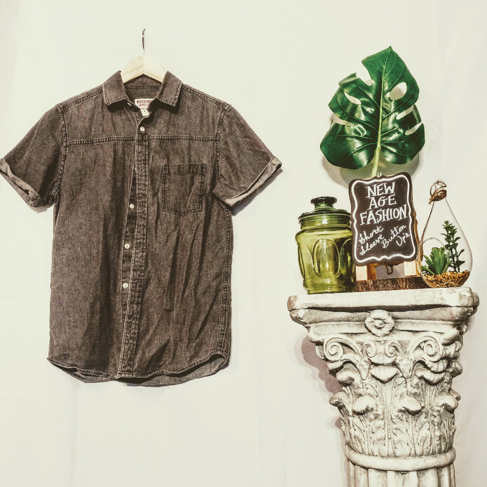 NAF SMALL MOSSIMO BUTTON DOWN
